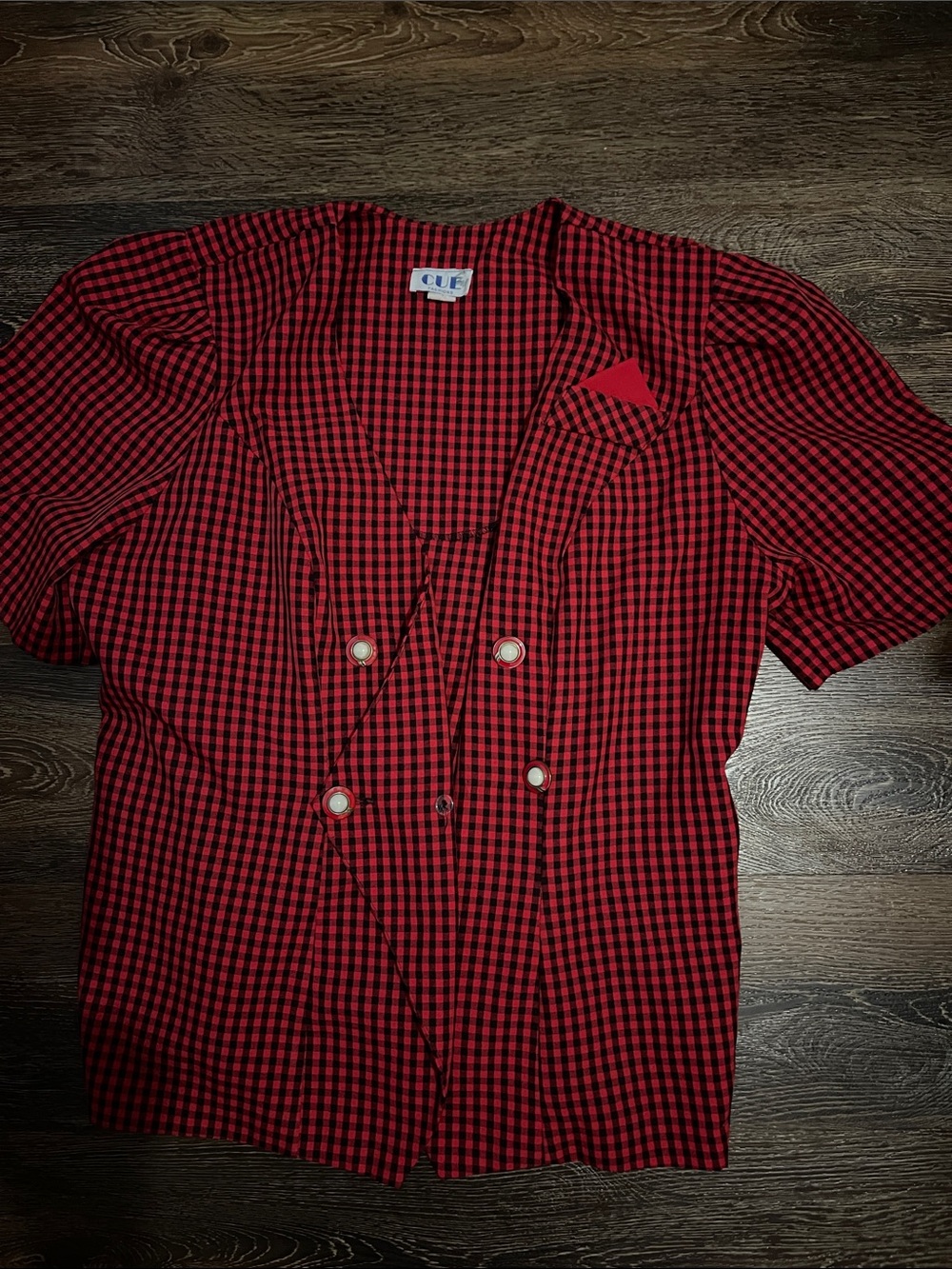 Que Red and Black Gingham Double-Breasted Casual Shirt